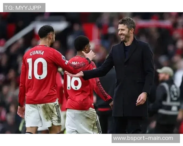 德甲惊天冷门里昂狂胜曼联五球红牌事件引发全场热议 德甲惊天冷门里昂狂胜曼联五球红牌事件引发全场热议