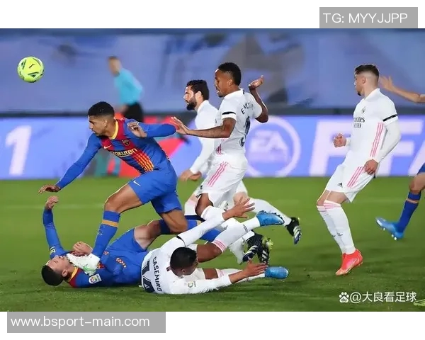 西甲经典对决巴萨狂胜皇马六球大捷十大精彩进球回顾