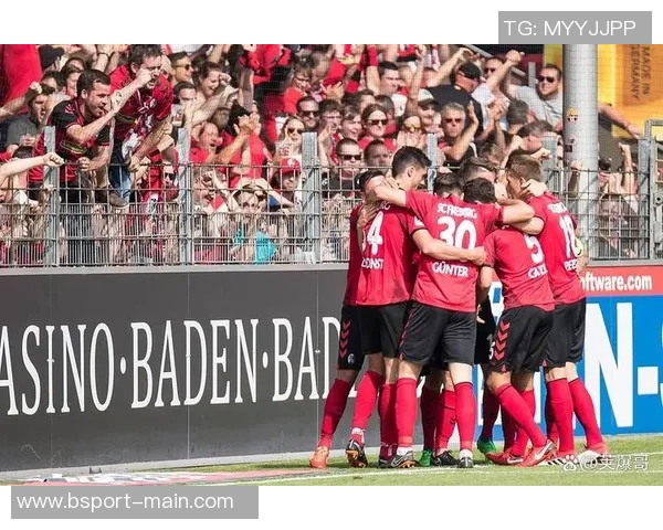 友谊赛精彩回顾：AC米兰大胜巴萨神扑瞬间引发全场欢呼