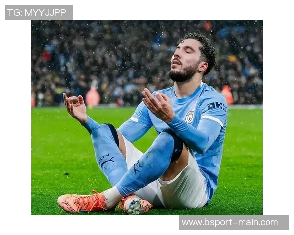 国王杯激战巴黎圣日耳曼大胜里昂五球逆转引发转会热议